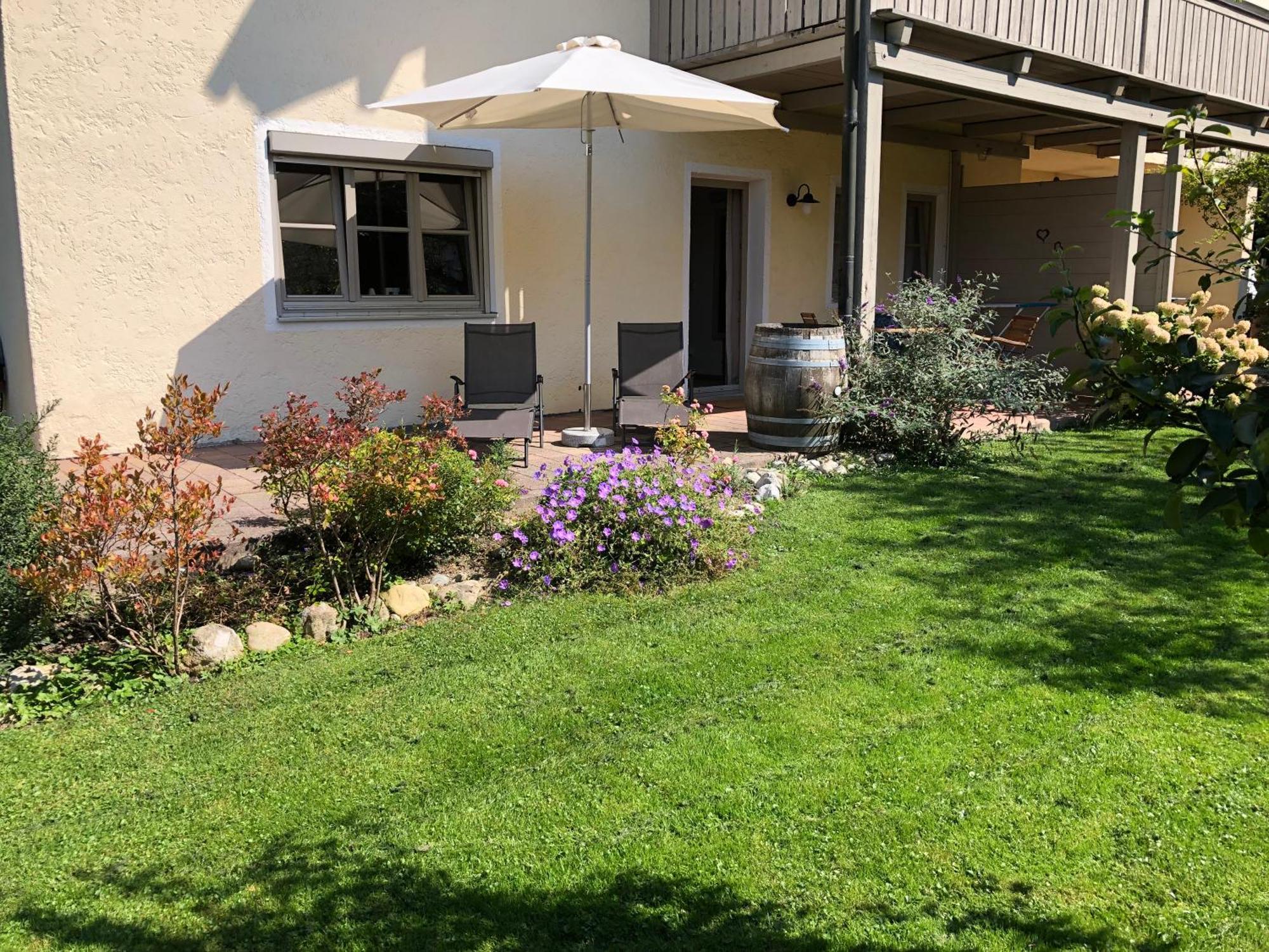 Chiemsee Beachhouse Apartment แบร์เนา อัม คีมเซ ภายนอก รูปภาพ