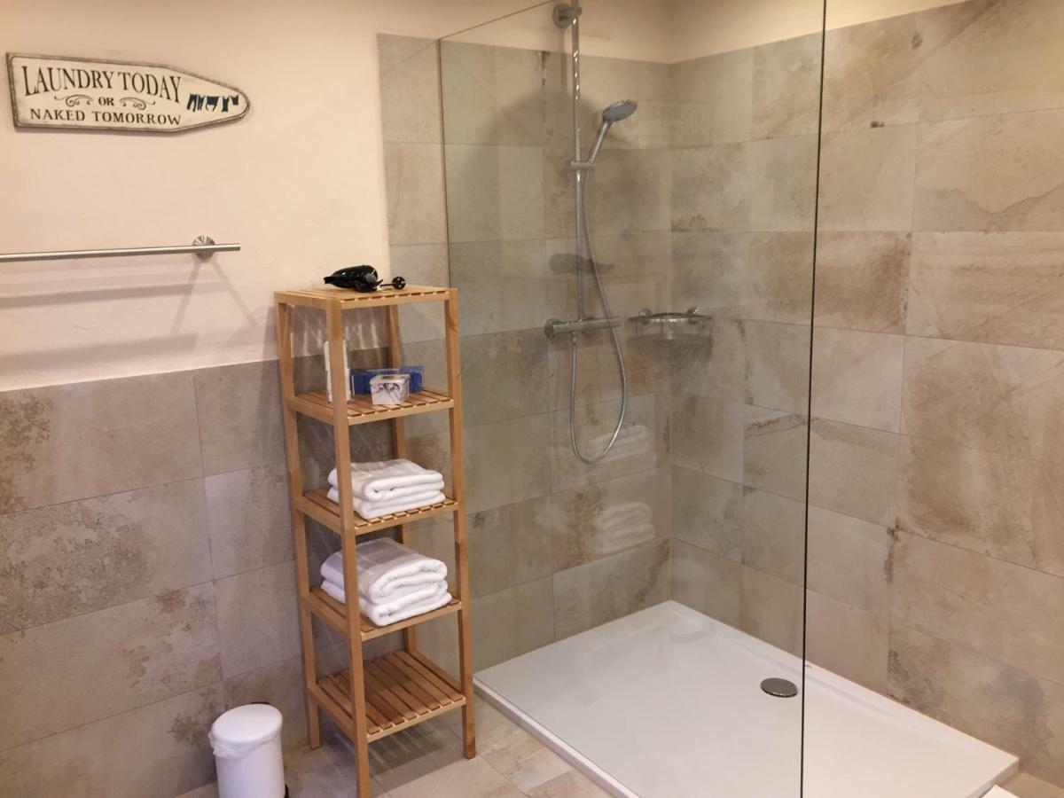 Chiemsee Beachhouse Apartment แบร์เนา อัม คีมเซ ภายนอก รูปภาพ